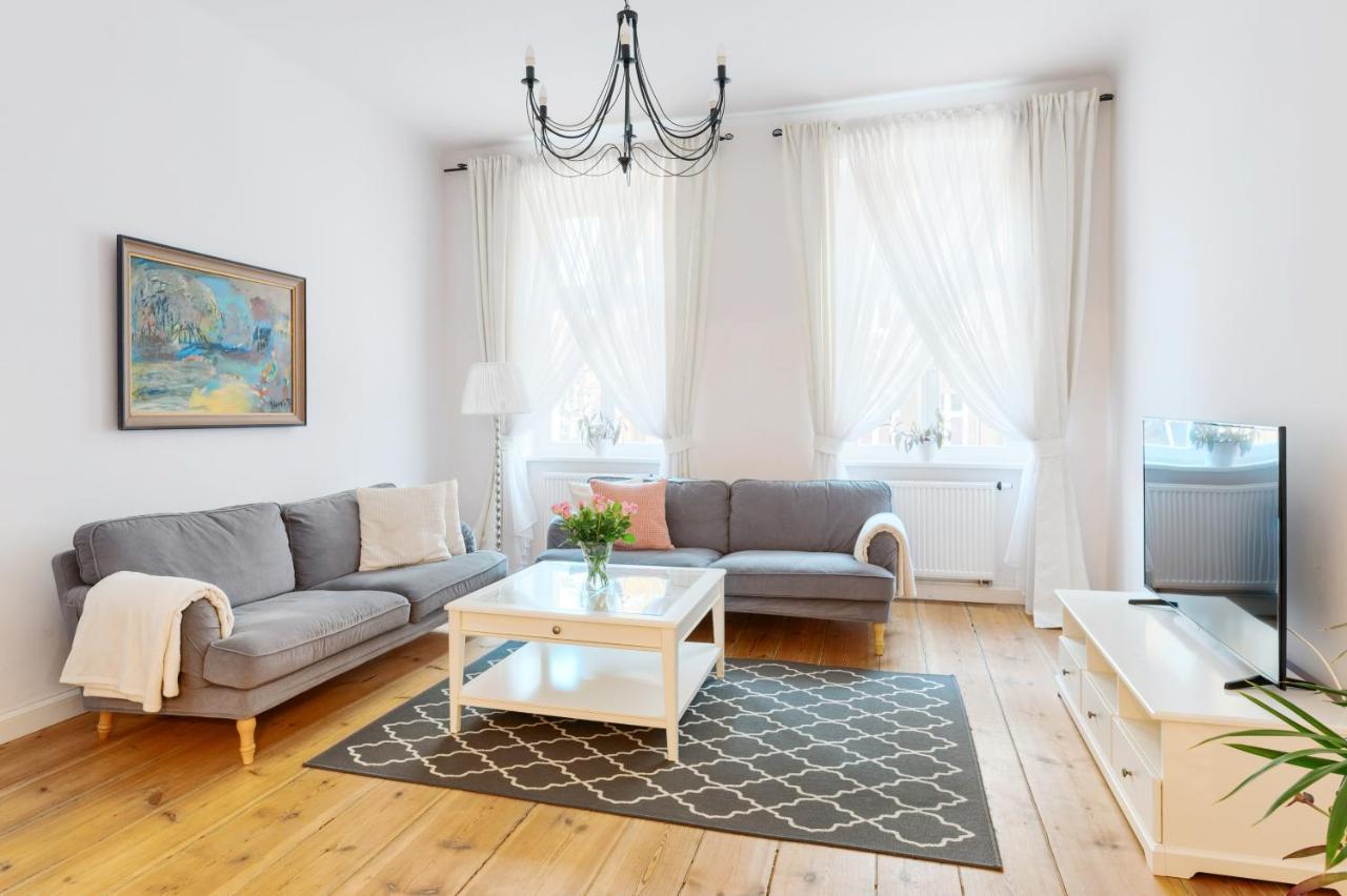 Apartament Nowe Miasto - Przy Parku Roz กอร์ซุฟเวียลคอปอลสกี ภายนอก รูปภาพ