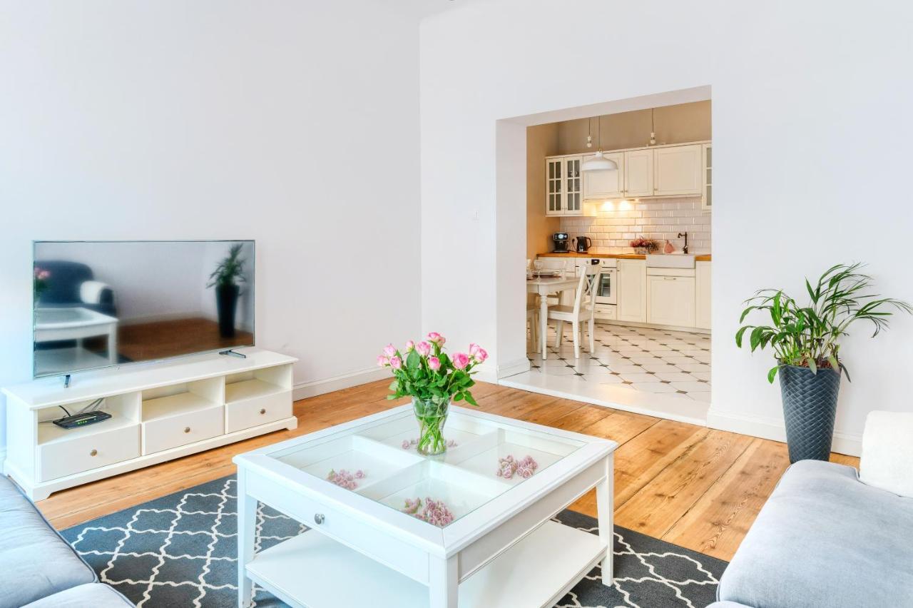 Apartament Nowe Miasto - Przy Parku Roz กอร์ซุฟเวียลคอปอลสกี ภายนอก รูปภาพ