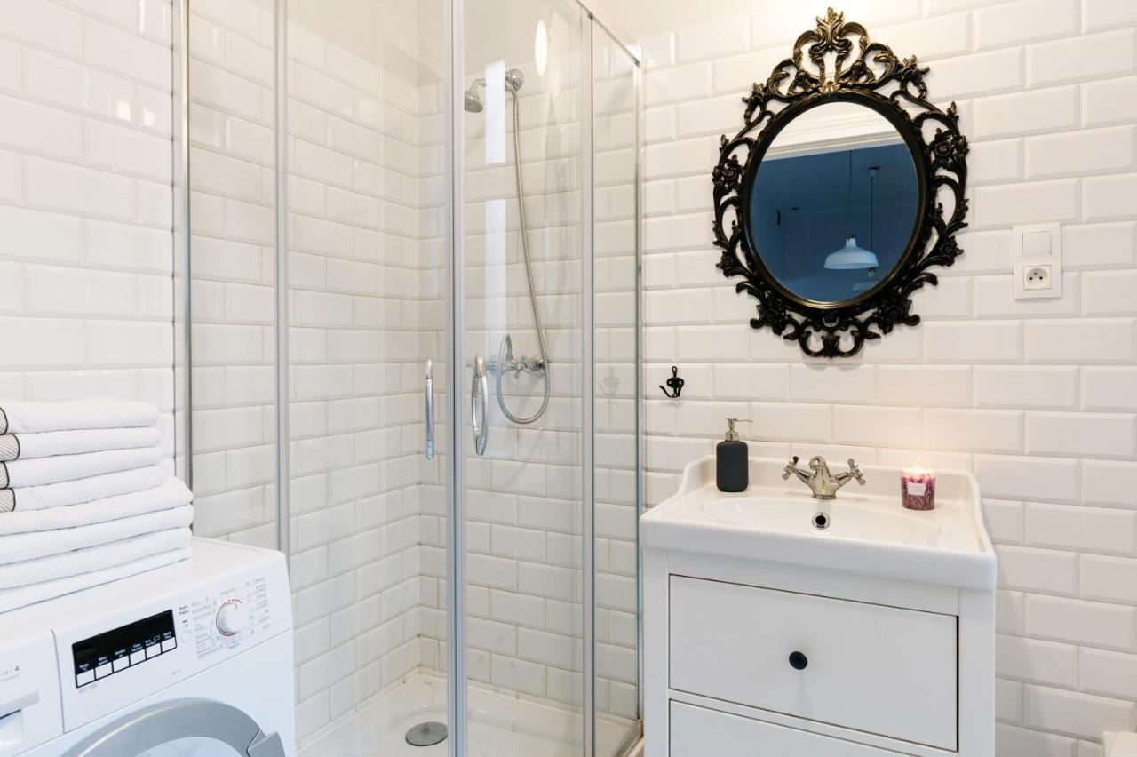 Apartament Nowe Miasto - Przy Parku Roz กอร์ซุฟเวียลคอปอลสกี ภายนอก รูปภาพ